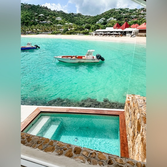 Meet your Posher, Anya - Picture 13 of 16